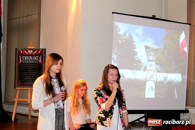 Zdjęcie w galerii na portalu naszraciborz.pl: Wieczornica ku pamięci Żołnierzy Wyklętych wiadomości z regionu