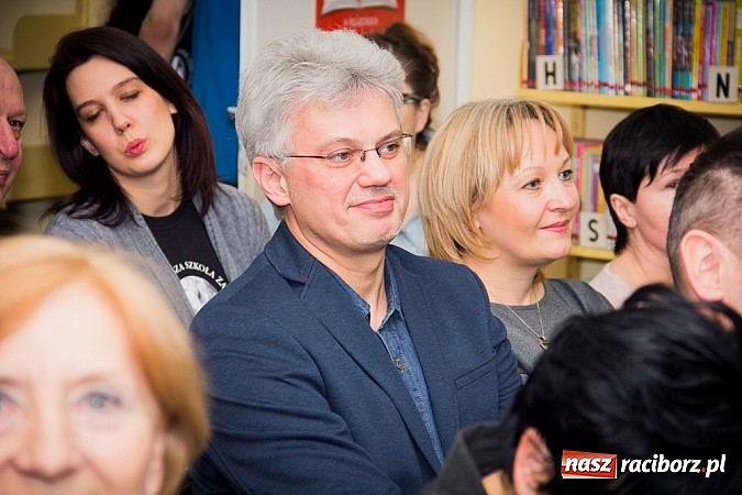 Zdjęcie w galerii na portalu naszraciborz.pl: Zatrzymane w kadrze - wystawa fotograficzna w Galerii Gawra na 10 lat Fotonu wiadomości z regionu