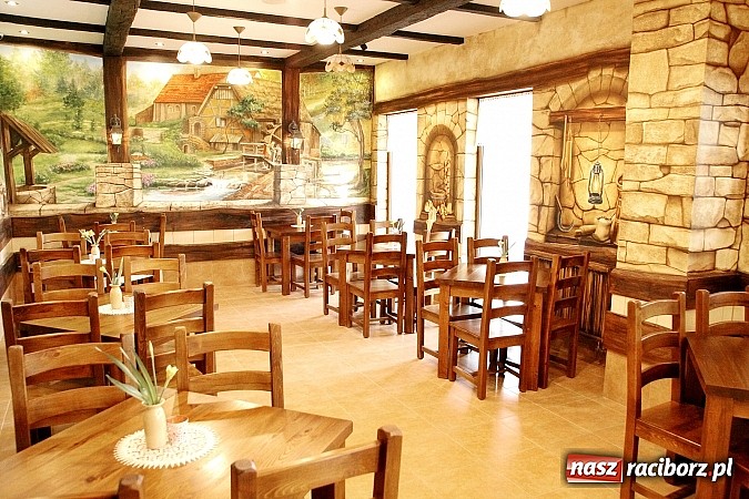 Zdjęcie w galerii na portalu naszraciborz.pl: Pierogarnia Staropolska zaprasza na domowe pierogi wiadomości z regionu