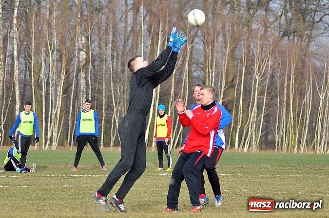 Zdjęcie w galerii na portalu naszraciborz.pl: Sparing: Unia gorsza o jedno trafienie wiadomości z regionu