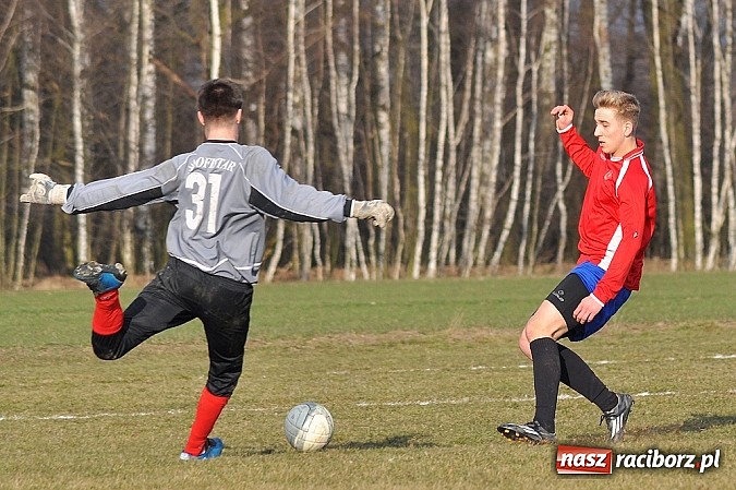 Zdjęcie w galerii na portalu naszraciborz.pl: Sparing: Unia gorsza o jedno trafienie wiadomości z regionu
