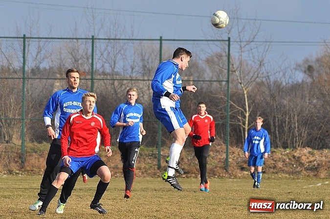 Zdjęcie w galerii na portalu naszraciborz.pl: Sparing: Unia gorsza o jedno trafienie wiadomości z regionu