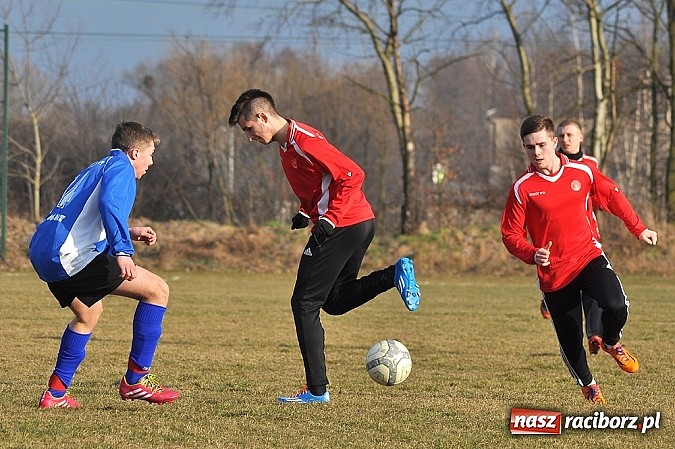 Zdjęcie w galerii na portalu naszraciborz.pl: Sparing: Unia gorsza o jedno trafienie wiadomości z regionu