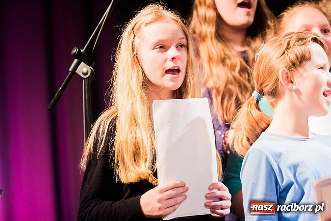 Zdjęcie w galerii na portalu naszraciborz.pl: Podsumowanie warsztatów gospel w MDK wiadomości z regionu