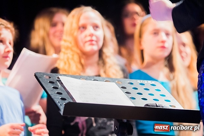 Zdjęcie w galerii na portalu naszraciborz.pl: Podsumowanie warsztatów gospel w MDK wiadomości z regionu