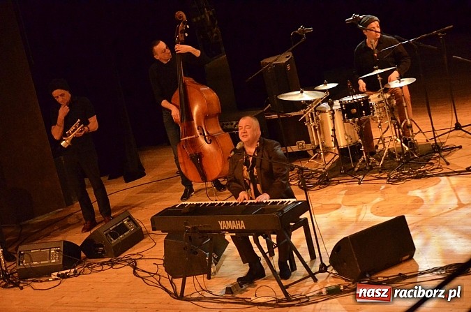 Zdjęcie w galerii na portalu naszraciborz.pl: Fantastyczny Soyka Kolektyw w Raciborskim Centrum Kultury wiadomości z regionu