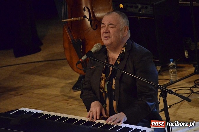 Zdjęcie w galerii na portalu naszraciborz.pl: Fantastyczny Soyka Kolektyw w Raciborskim Centrum Kultury wiadomości z regionu