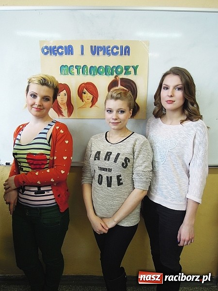 Zdjęcie w galerii na portalu naszraciborz.pl: Cięcia i upięcia – metamorfozy w ZSZ  wiadomości z regionu