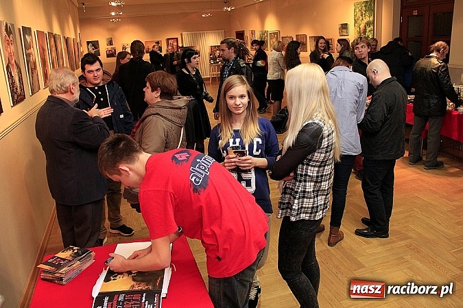 Zdjęcie w galerii na portalu naszraciborz.pl: Wystawa retrospektywna Marka Furmanowicza w RCK  wiadomości z regionu