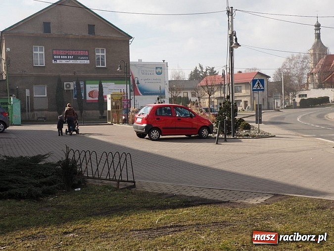 Zdjęcie w galerii na portalu naszraciborz.pl: Centrum Ubezpieczeń SALVUS - solidne i tanie ubezpieczenia w Pietrowicach Wielkich wiadomości z regionu