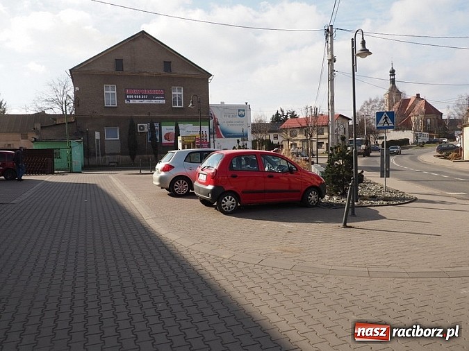 Zdjęcie w galerii na portalu naszraciborz.pl: Centrum Ubezpieczeń SALVUS - solidne i tanie ubezpieczenia w Pietrowicach Wielkich wiadomości z regionu