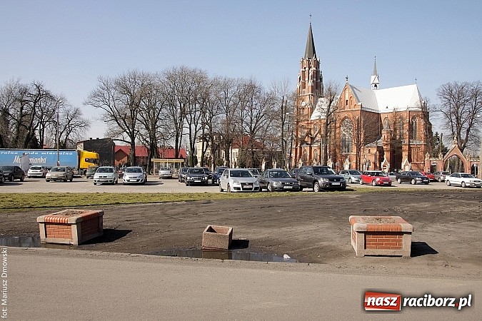 Zdjęcie w galerii na portalu naszraciborz.pl: Ratusz zapewnia. Ta prowizorka zniknie! wiadomości z regionu