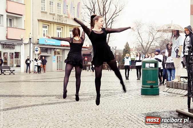 Zdjęcie w galerii na portalu naszraciborz.pl: Dni otwarte w PWSZ w Raciborzu wiadomości z regionu