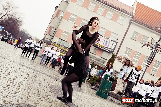 Zdjęcie w galerii na portalu naszraciborz.pl: Dni otwarte w PWSZ w Raciborzu wiadomości z regionu