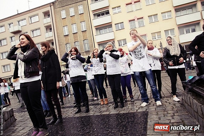 Zdjęcie w galerii na portalu naszraciborz.pl: Dni otwarte w PWSZ w Raciborzu wiadomości z regionu