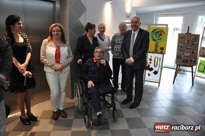 Zdjęcie w galerii na portalu naszraciborz.pl: Buk w Rudach ma nowe życie. Kiedyś ośrodek wypoczynkowy, dziś dom seniora wiadomości z regionu