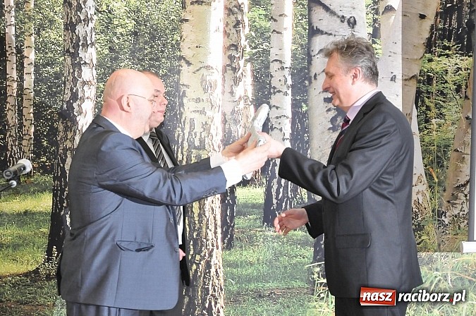 Zdjęcie w galerii na portalu naszraciborz.pl: Buk w Rudach ma nowe życie. Kiedyś ośrodek wypoczynkowy, dziś dom seniora wiadomości z regionu