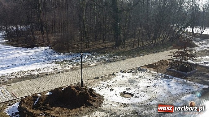Zdjęcie w galerii na portalu naszraciborz.pl: Nowy trakt spacerowy przy starym opactwie w Rudach  wiadomości z regionu