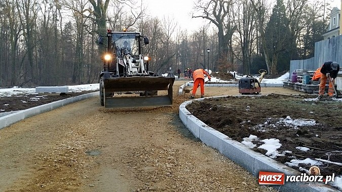 Zdjęcie w galerii na portalu naszraciborz.pl: Nowy trakt spacerowy przy starym opactwie w Rudach  wiadomości z regionu