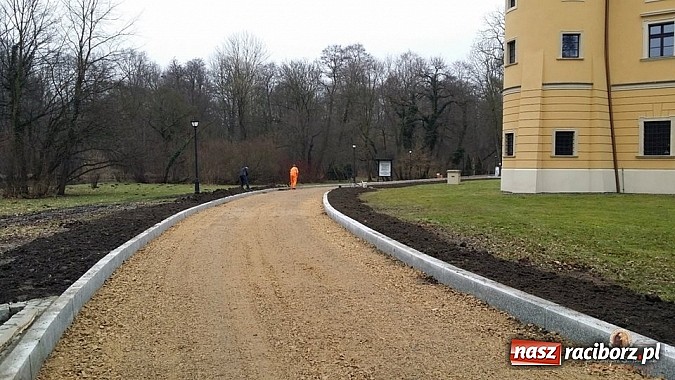 Zdjęcie w galerii na portalu naszraciborz.pl: Nowy trakt spacerowy przy starym opactwie w Rudach  wiadomości z regionu