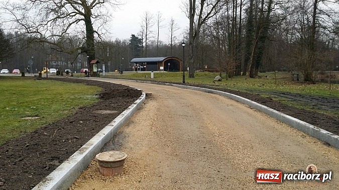 Zdjęcie w galerii na portalu naszraciborz.pl: Nowy trakt spacerowy przy starym opactwie w Rudach  wiadomości z regionu