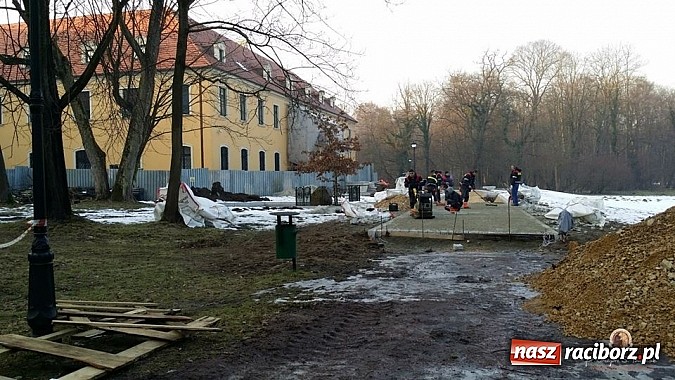 Zdjęcie w galerii na portalu naszraciborz.pl: Nowy trakt spacerowy przy starym opactwie w Rudach  wiadomości z regionu