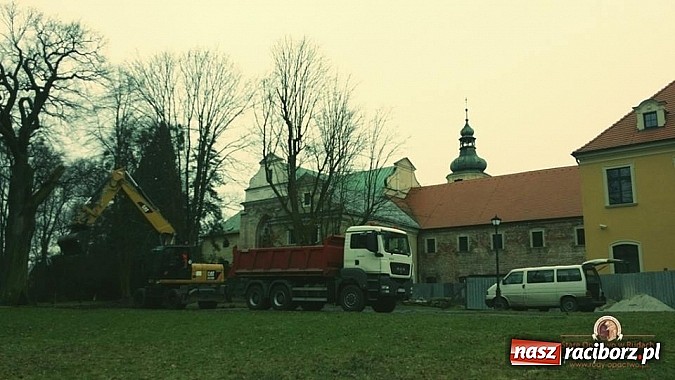 Zdjęcie w galerii na portalu naszraciborz.pl: Nowy trakt spacerowy przy starym opactwie w Rudach  wiadomości z regionu