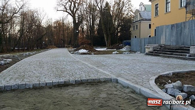 Zdjęcie w galerii na portalu naszraciborz.pl: Nowy trakt spacerowy przy starym opactwie w Rudach  wiadomości z regionu