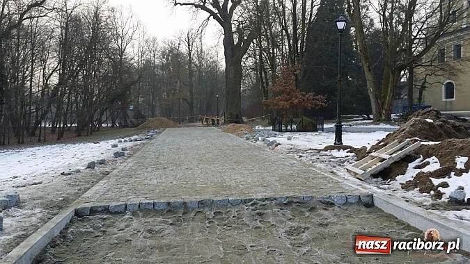 Zdjęcie w galerii na portalu naszraciborz.pl: Nowy trakt spacerowy przy starym opactwie w Rudach  wiadomości z regionu