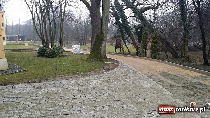 Zdjęcie w galerii na portalu naszraciborz.pl: Nowy trakt spacerowy przy starym opactwie w Rudach  wiadomości z regionu