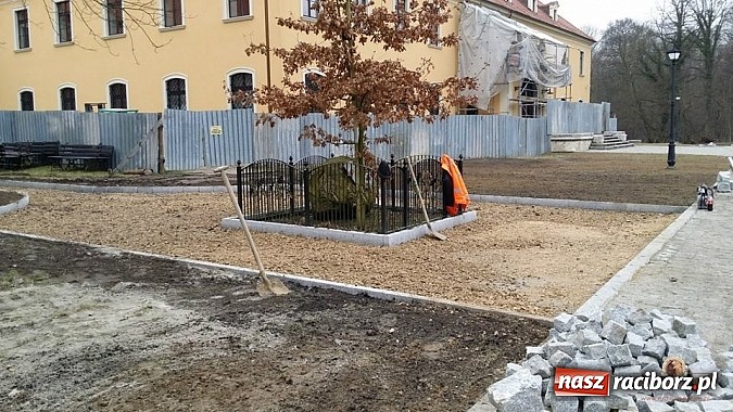 Zdjęcie w galerii na portalu naszraciborz.pl: Nowy trakt spacerowy przy starym opactwie w Rudach  wiadomości z regionu