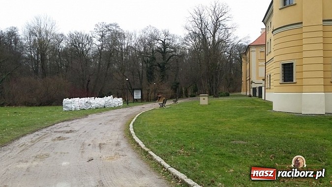 Zdjęcie w galerii na portalu naszraciborz.pl: Nowy trakt spacerowy przy starym opactwie w Rudach  wiadomości z regionu