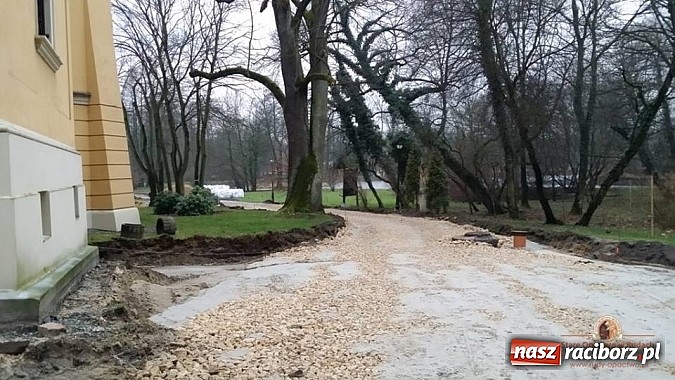 Zdjęcie w galerii na portalu naszraciborz.pl: Nowy trakt spacerowy przy starym opactwie w Rudach  wiadomości z regionu