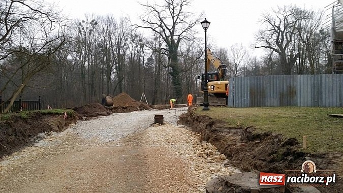 Zdjęcie w galerii na portalu naszraciborz.pl: Nowy trakt spacerowy przy starym opactwie w Rudach  wiadomości z regionu