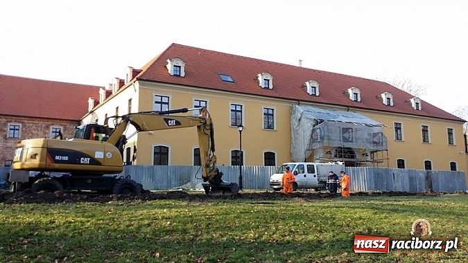 Zdjęcie w galerii na portalu naszraciborz.pl: Nowy trakt spacerowy przy starym opactwie w Rudach  wiadomości z regionu