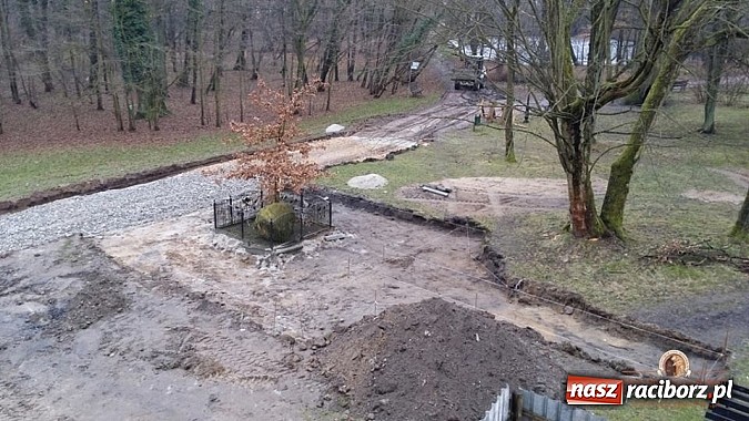 Zdjęcie w galerii na portalu naszraciborz.pl: Nowy trakt spacerowy przy starym opactwie w Rudach  wiadomości z regionu