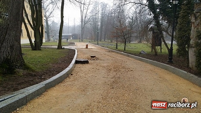 Zdjęcie w galerii na portalu naszraciborz.pl: Nowy trakt spacerowy przy starym opactwie w Rudach  wiadomości z regionu