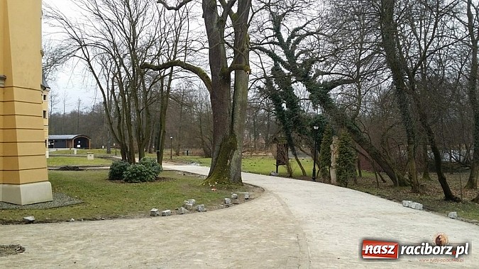 Zdjęcie w galerii na portalu naszraciborz.pl: Nowy trakt spacerowy przy starym opactwie w Rudach  wiadomości z regionu