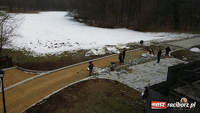 Zdjęcie w galerii na portalu naszraciborz.pl: Nowy trakt spacerowy przy starym opactwie w Rudach  wiadomości z regionu