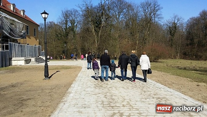 Zdjęcie w galerii na portalu naszraciborz.pl: Nowy trakt spacerowy przy starym opactwie w Rudach  wiadomości z regionu