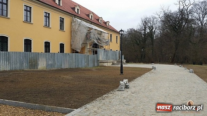 Zdjęcie w galerii na portalu naszraciborz.pl: Nowy trakt spacerowy przy starym opactwie w Rudach  wiadomości z regionu