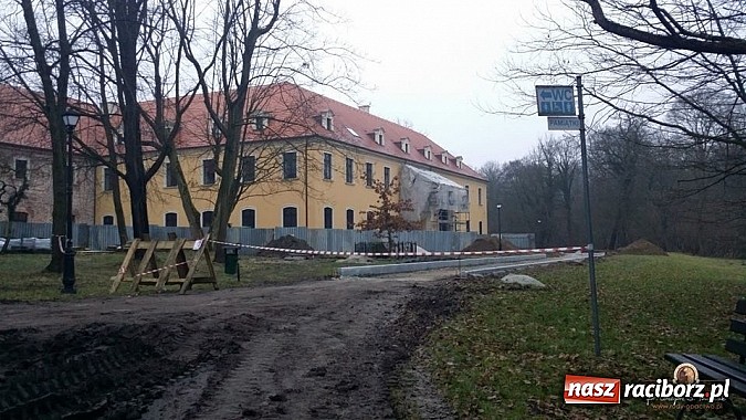 Zdjęcie w galerii na portalu naszraciborz.pl: Nowy trakt spacerowy przy starym opactwie w Rudach  wiadomości z regionu