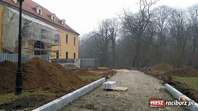 Zdjęcie w galerii na portalu naszraciborz.pl: Nowy trakt spacerowy przy starym opactwie w Rudach  wiadomości z regionu