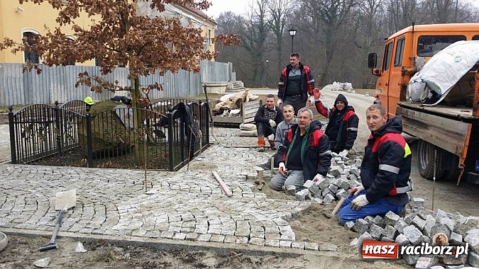 Zdjęcie w galerii na portalu naszraciborz.pl: Nowy trakt spacerowy przy starym opactwie w Rudach  wiadomości z regionu