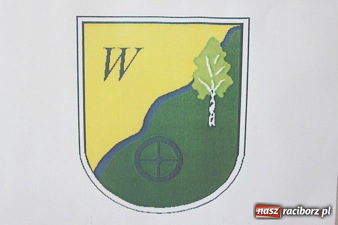 Zdjęcie w galerii na portalu naszraciborz.pl: Wojnowiczanie wzbogacili się o nowy znak graficzny wsi wiadomości z regionu