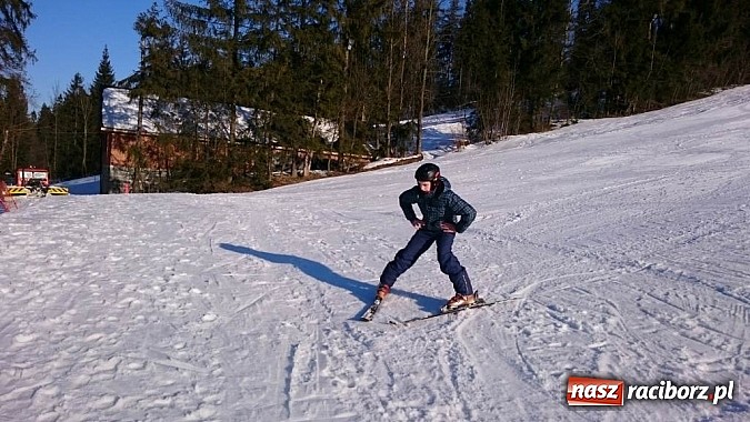 Zdjęcie w galerii na portalu naszraciborz.pl: Uczniowie z Pawłowa wyjechali na narty  wiadomości z regionu