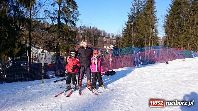 Zdjęcie w galerii na portalu naszraciborz.pl: Uczniowie z Pawłowa wyjechali na narty  wiadomości z regionu