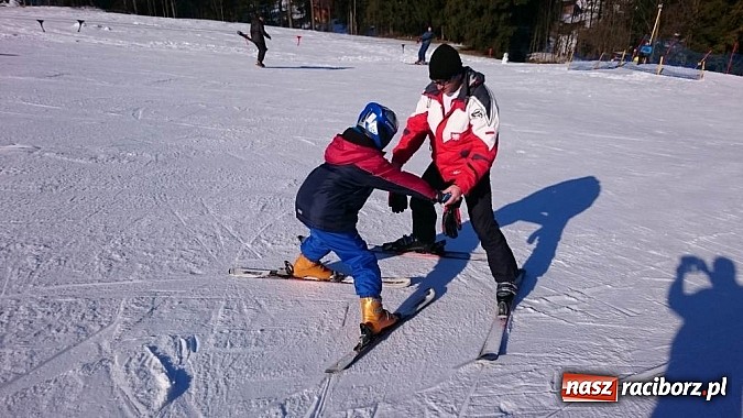 Zdjęcie w galerii na portalu naszraciborz.pl: Uczniowie z Pawłowa wyjechali na narty  wiadomości z regionu