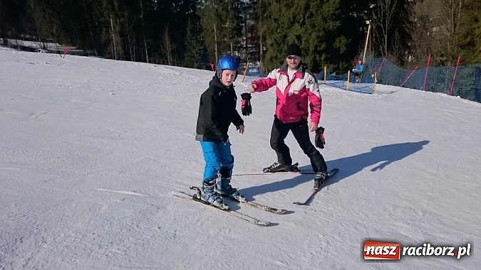 Zdjęcie w galerii na portalu naszraciborz.pl: Uczniowie z Pawłowa wyjechali na narty  wiadomości z regionu