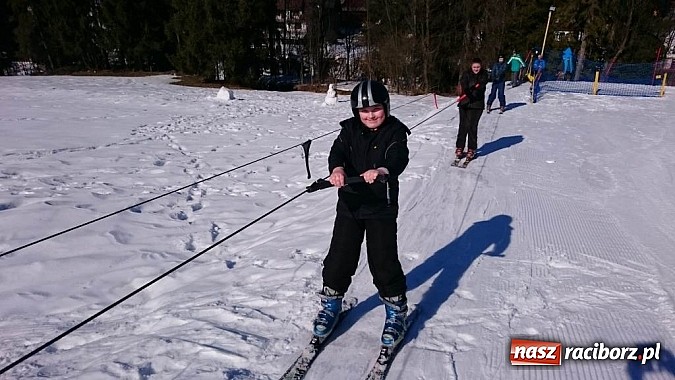 Zdjęcie w galerii na portalu naszraciborz.pl: Uczniowie z Pawłowa wyjechali na narty  wiadomości z regionu